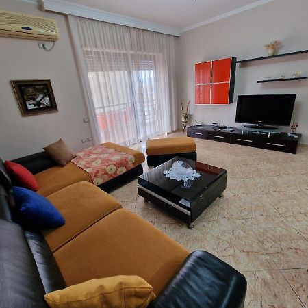 Apartament Orion فلورا المظهر الخارجي الصورة