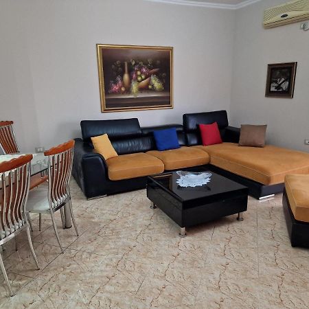 Apartament Orion فلورا المظهر الخارجي الصورة