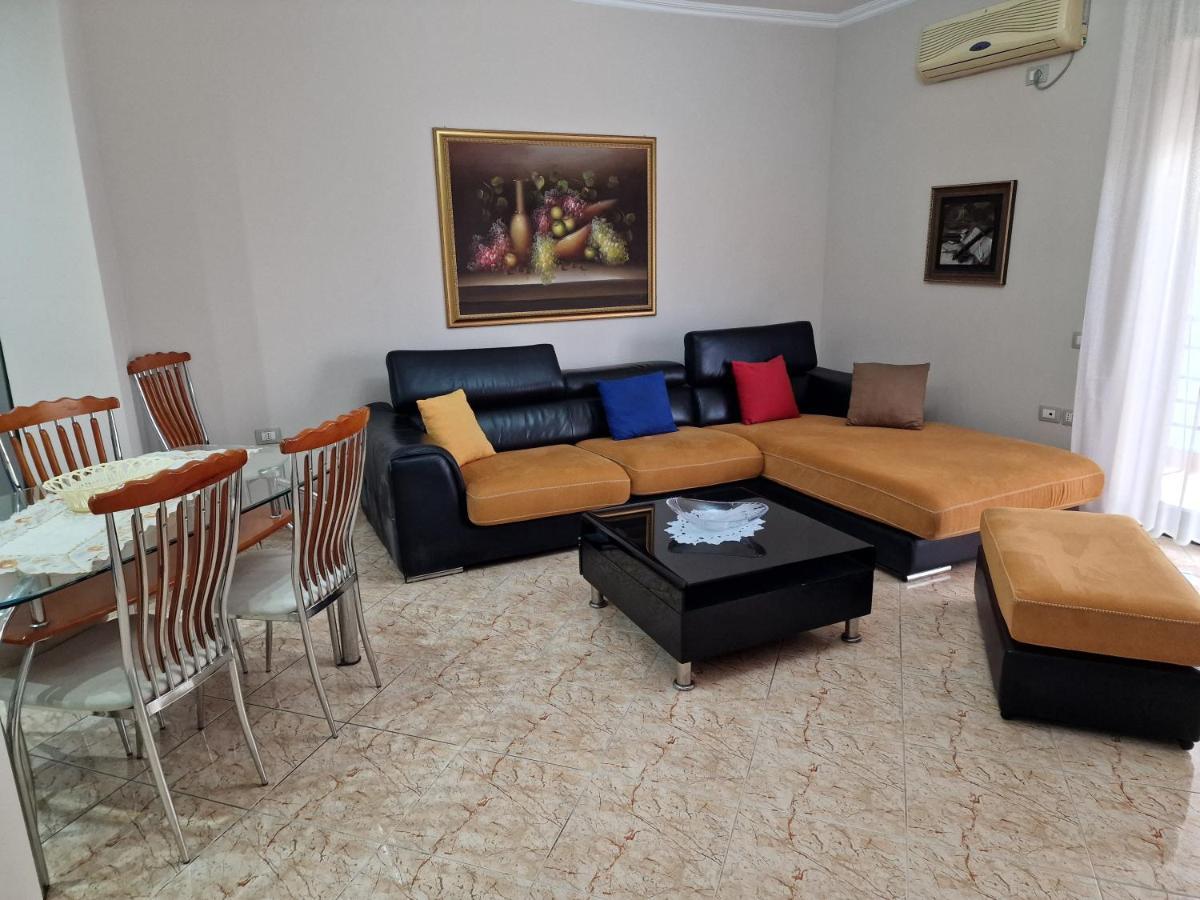 Apartament Orion فلورا المظهر الخارجي الصورة